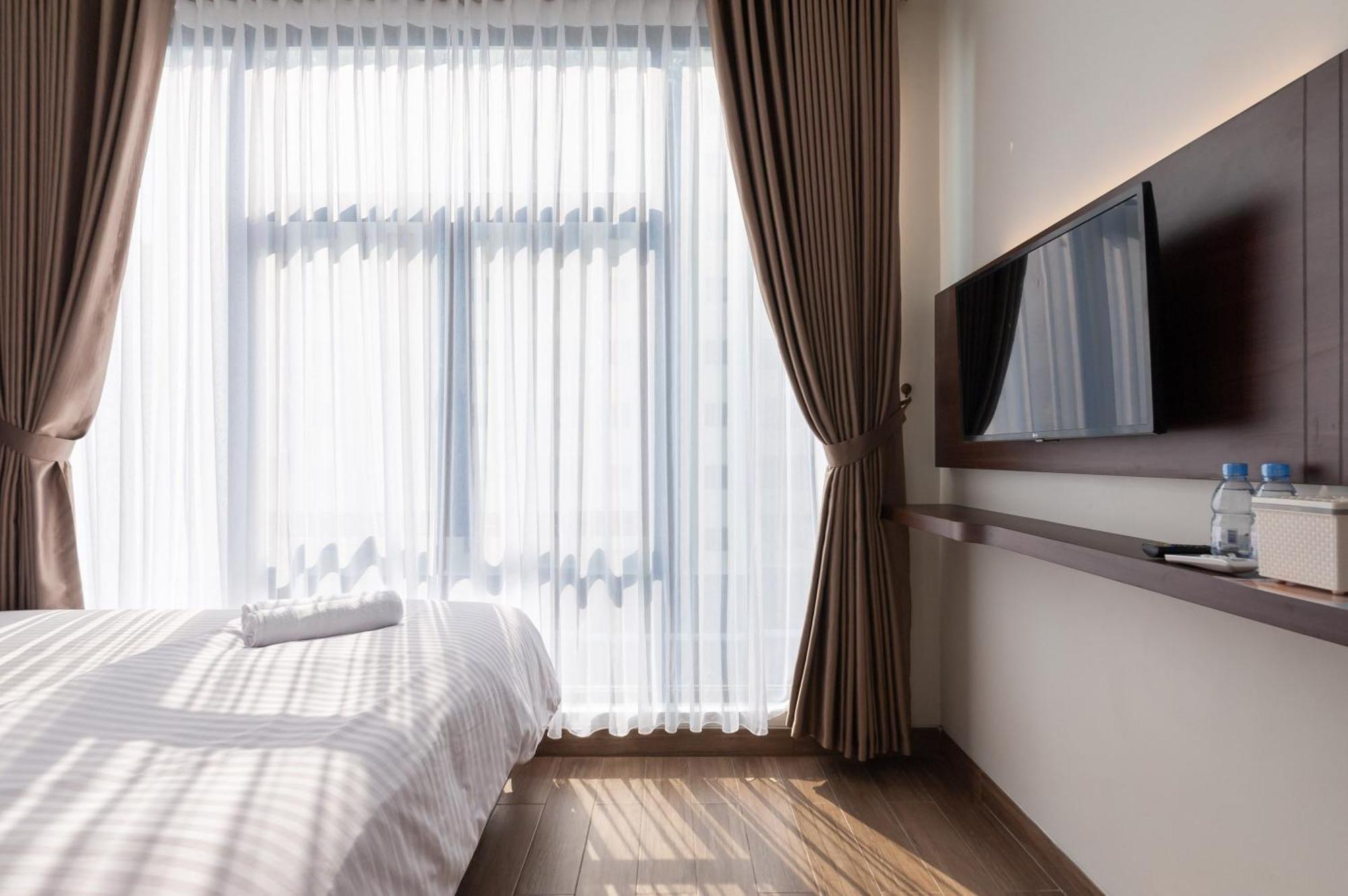 Urbanview Hotel Cengkareng Jakarta Bagian luar foto